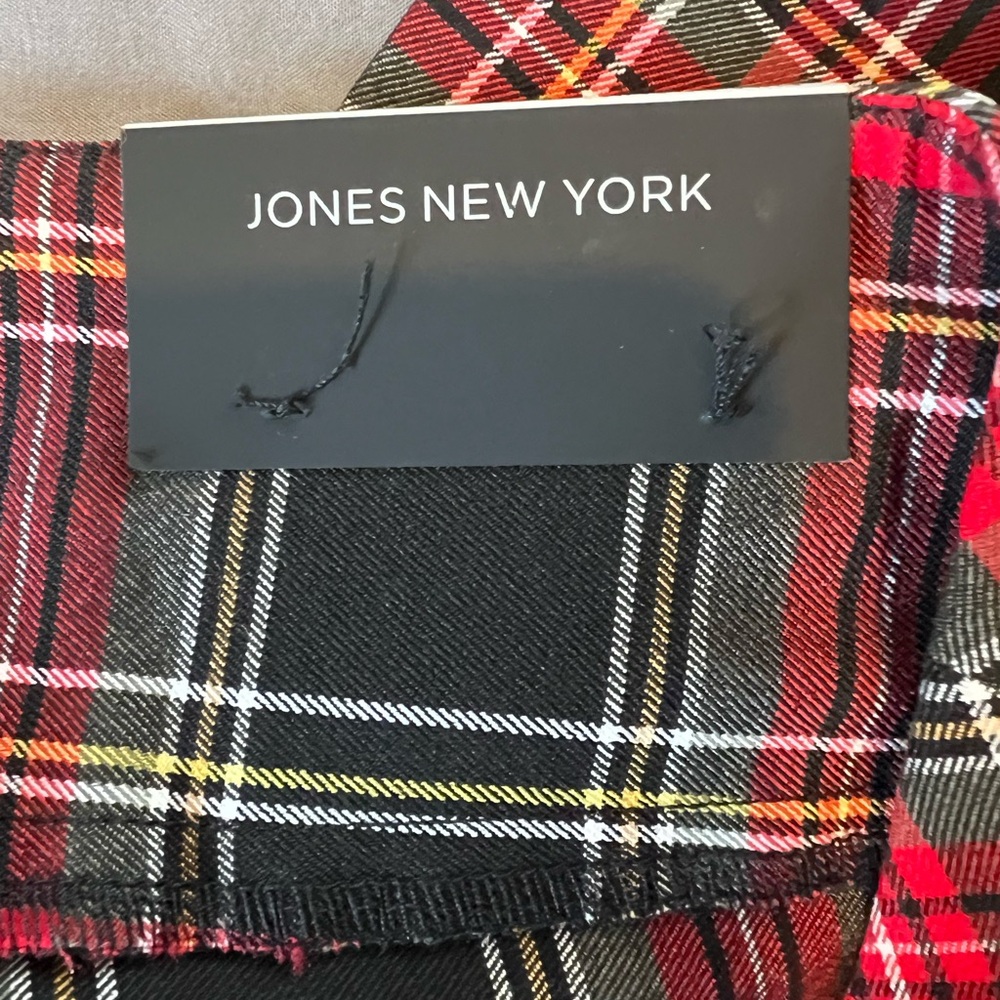 NWT JONES NEW YORK Pants Women Plus Size 2X Black Tartan Plaid Pull On Slim Leg - Picture 4 of 8